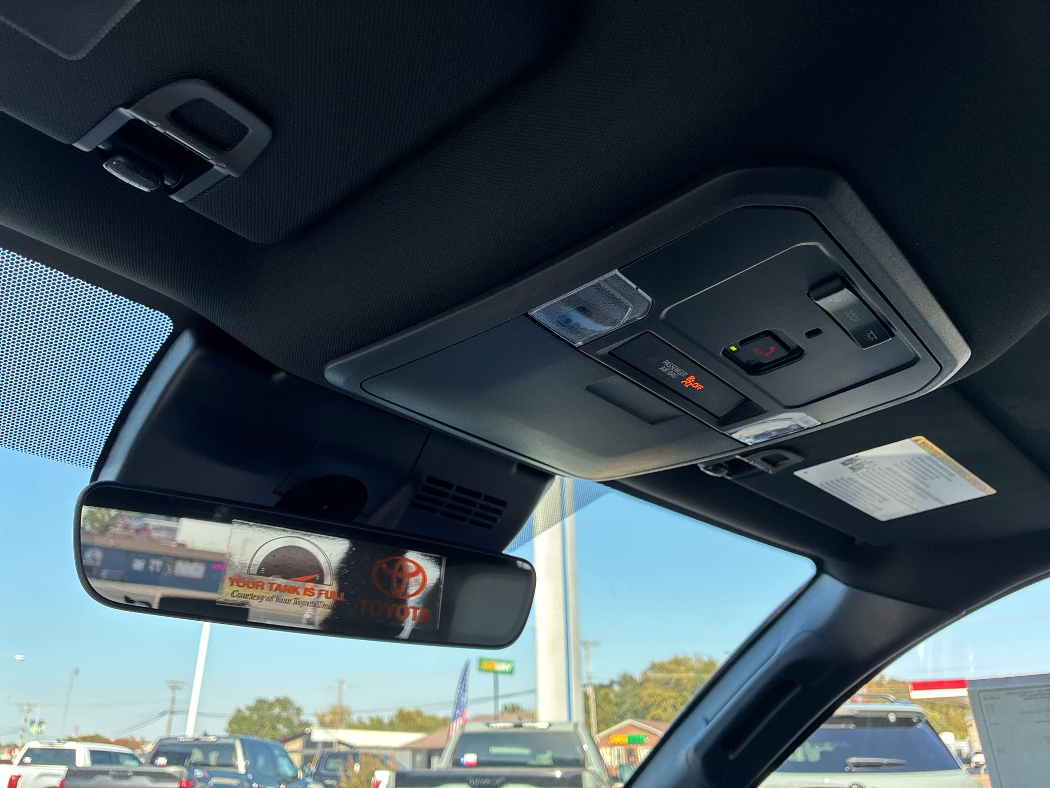 2026 Toyota Tacoma SR5 - Photo 22