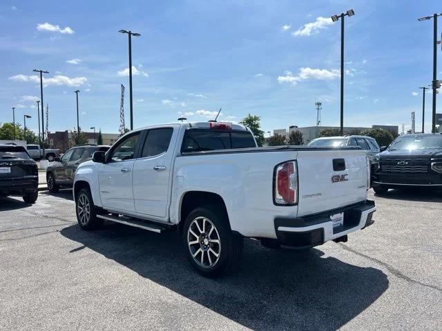 Used 2019 White GMC Denali image 5