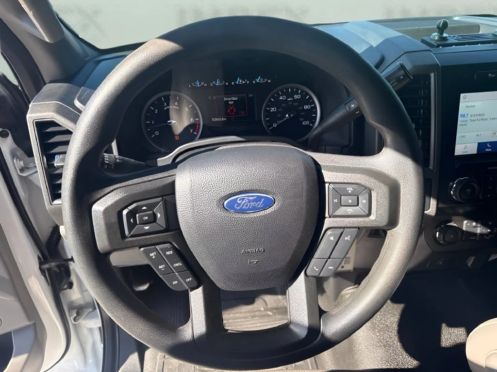 Used 2021 White Ford XL image 11
