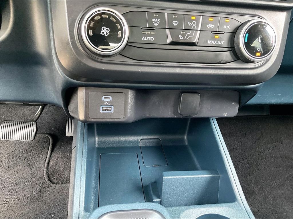 Used 2023 White Ford XL image 12