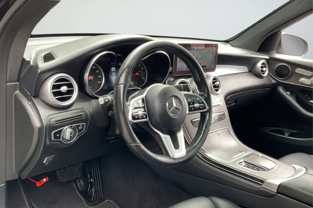2020 Mercedes-Benz GLC GLC300 - Photo 23
