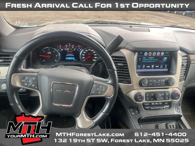 Used 2020 Gray GMC Denali image 3
