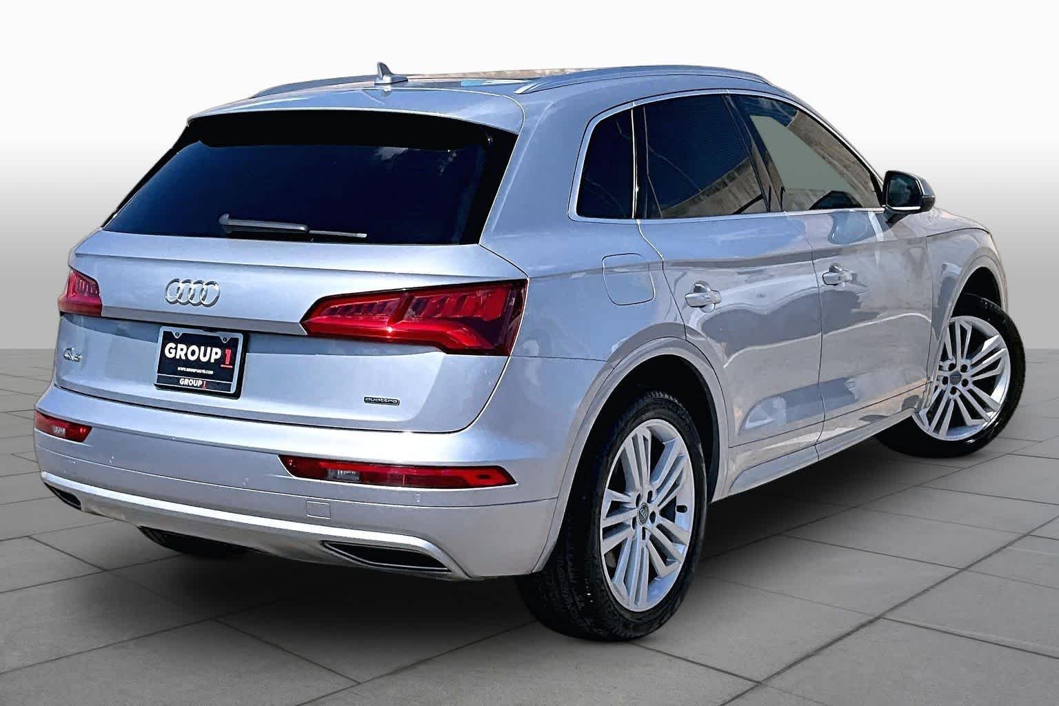 Used 2019 Florett Silver Metallic Audi Premium Plus image 7