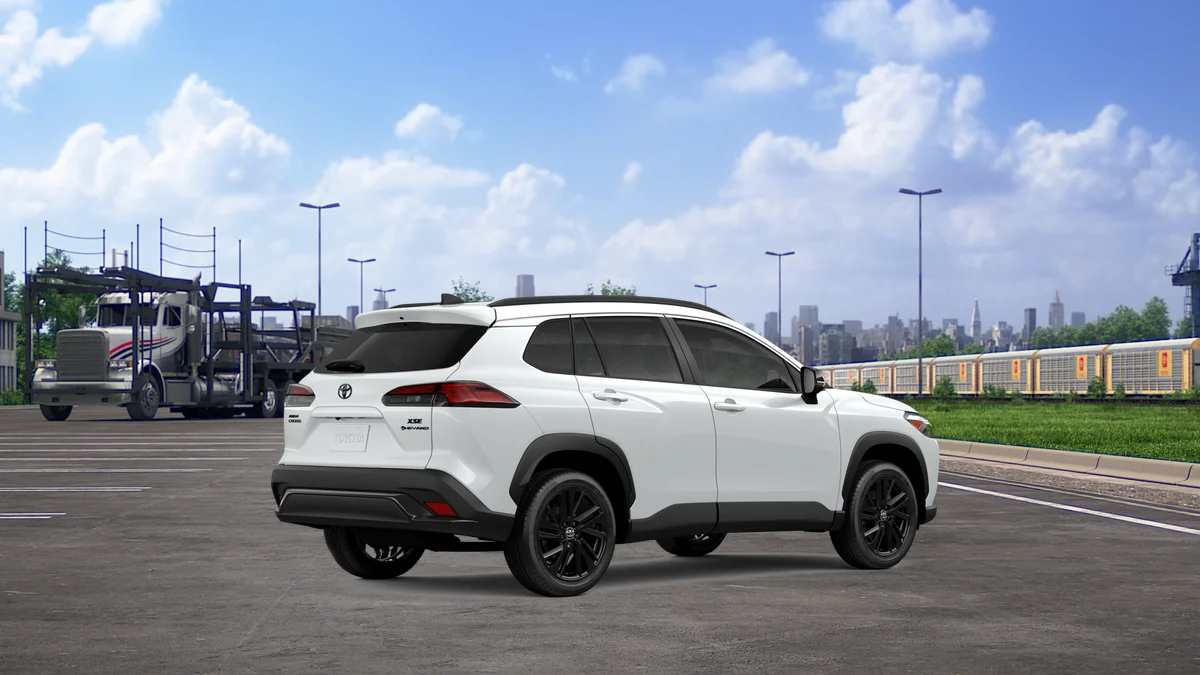 New 2026 Wind Chill Pearl Toyota Hybrid XSE image 21