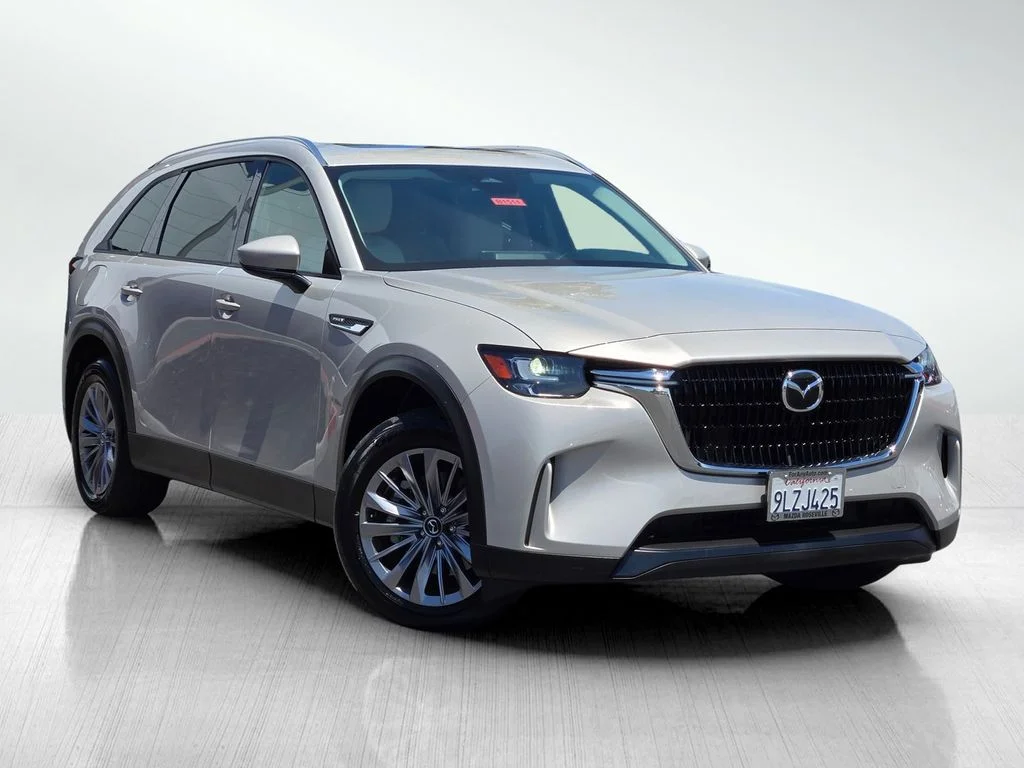 2024 Mazda CX-90 PHEV Preferred Package's photo