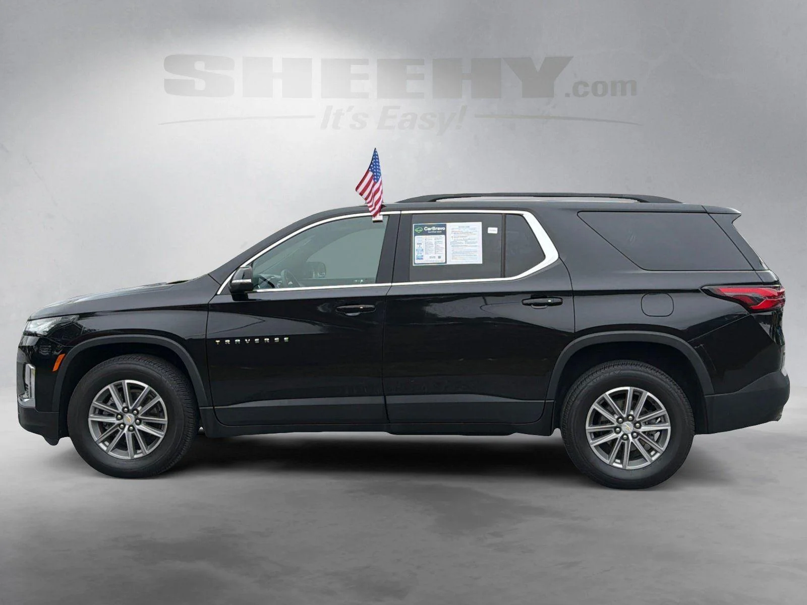 Used 2023 Mosaic Black Metallic Chevrolet LT Cloth image 12