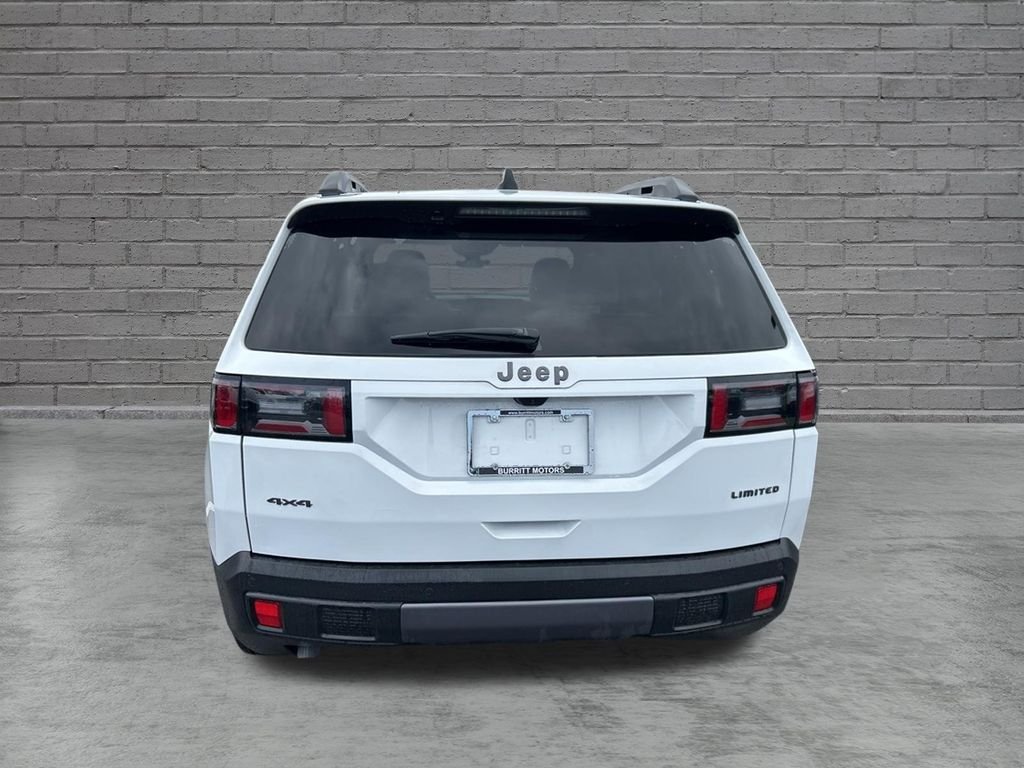 New 2026 Bright White Clear-Coat Exterior Paint Jeep Limited image 6
