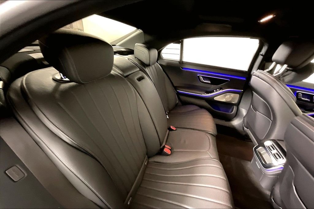 Certified Used 2023 Black Mercedes-Benz S 500 image 19