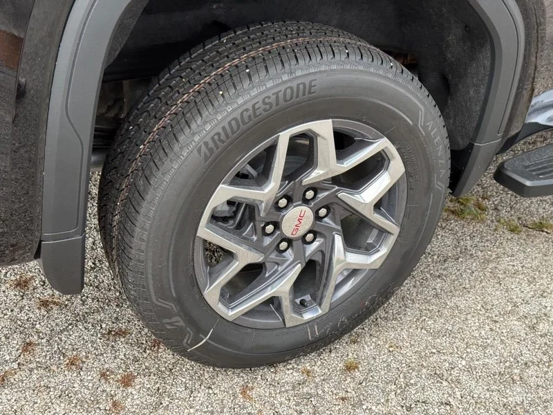 New 2026 Onyx Black GMC SLT image 6