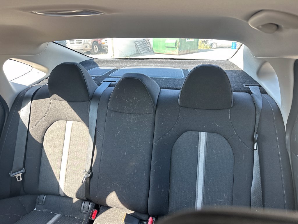 Used 2023 Silver Hyundai SEL image 21