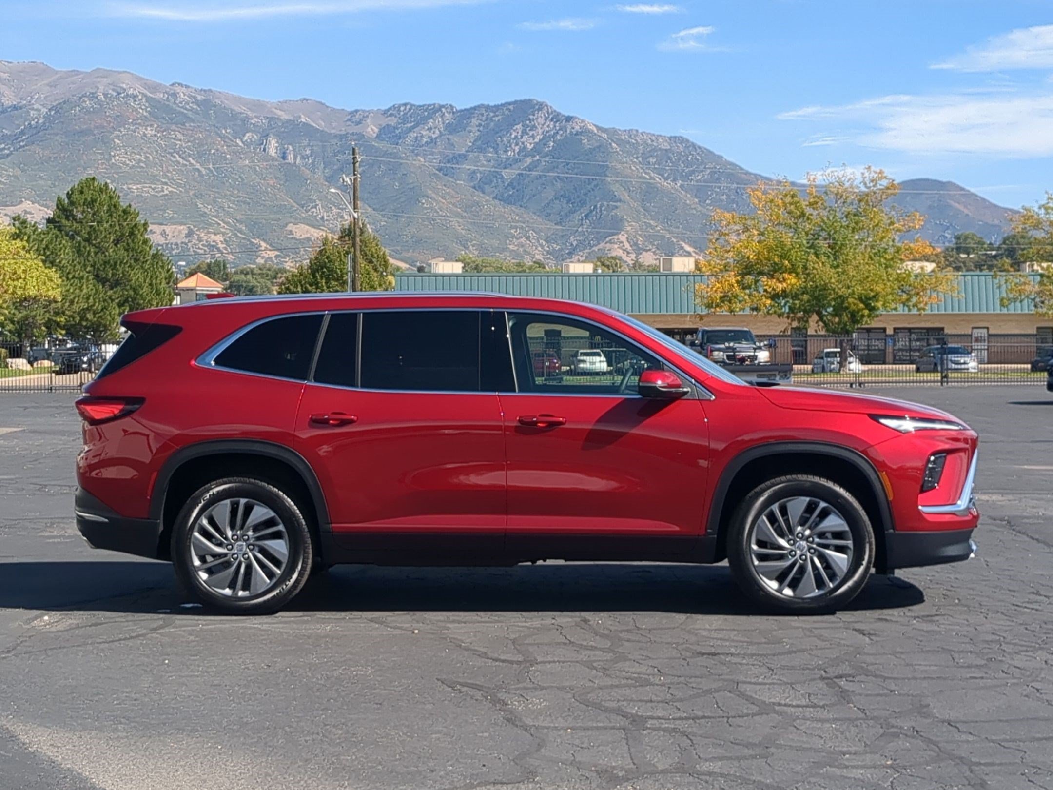 2027 Buick Enclave Preferred - Photo 2