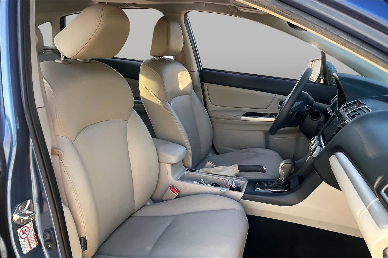 Used 2015 Quartz Blue Pearl Subaru Touring image 9