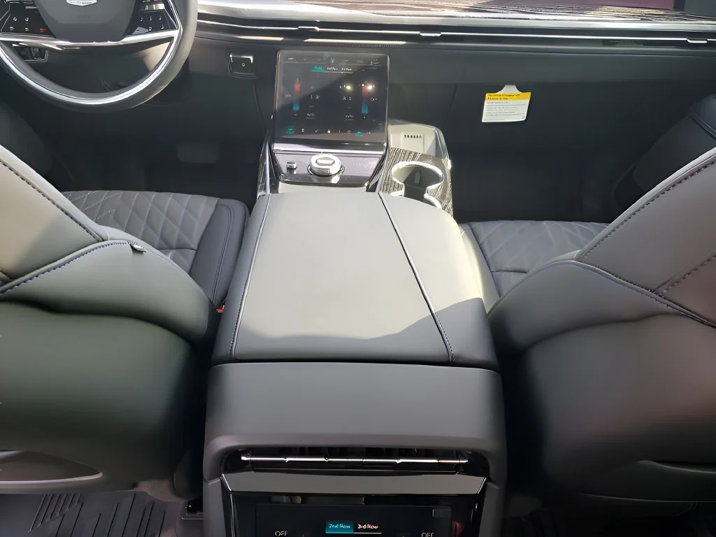 2026 Cadillac Escalade IQL Luxury - Photo 28