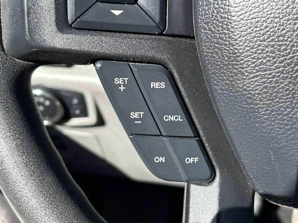 Used 2020 Gray Ford XLT image 22