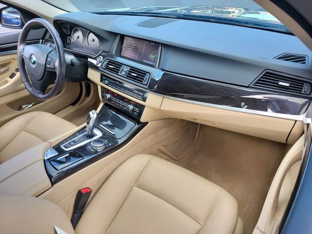Used 2014 Black BMW 535i xDrive image 14
