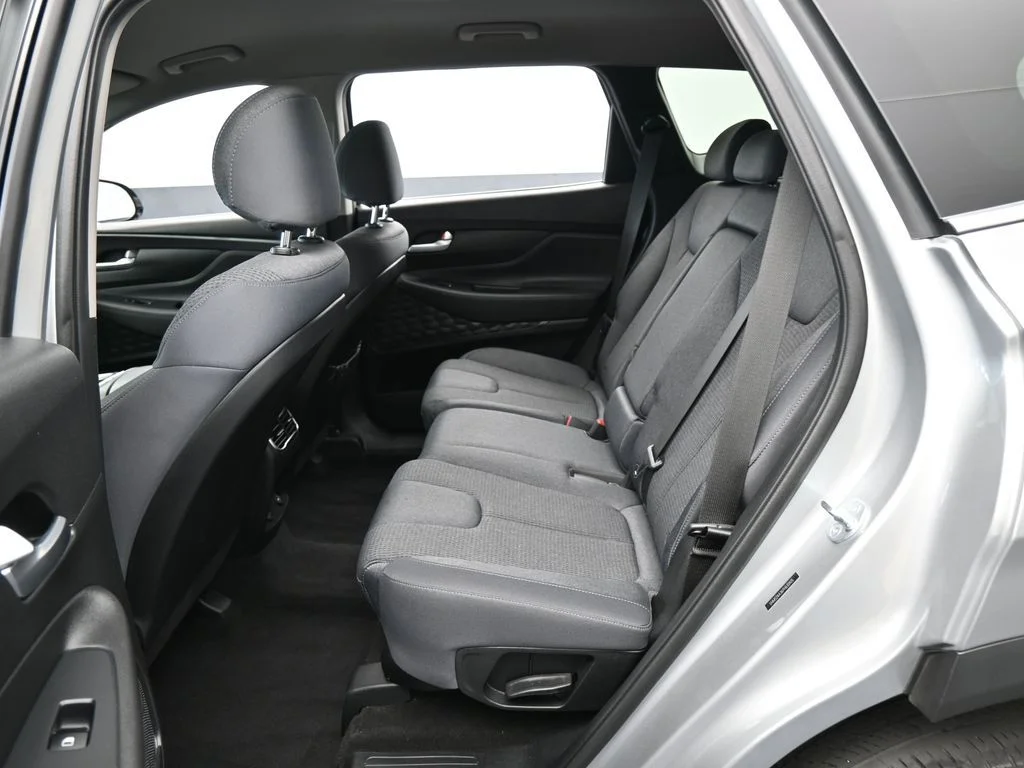 Used 2023 Shimmering Silver Pearl Hyundai SEL image 31