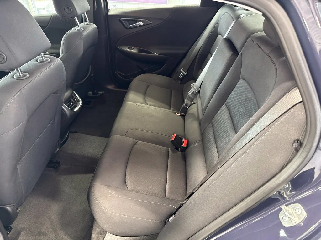 Used 2025 Black Chevrolet LT image 18