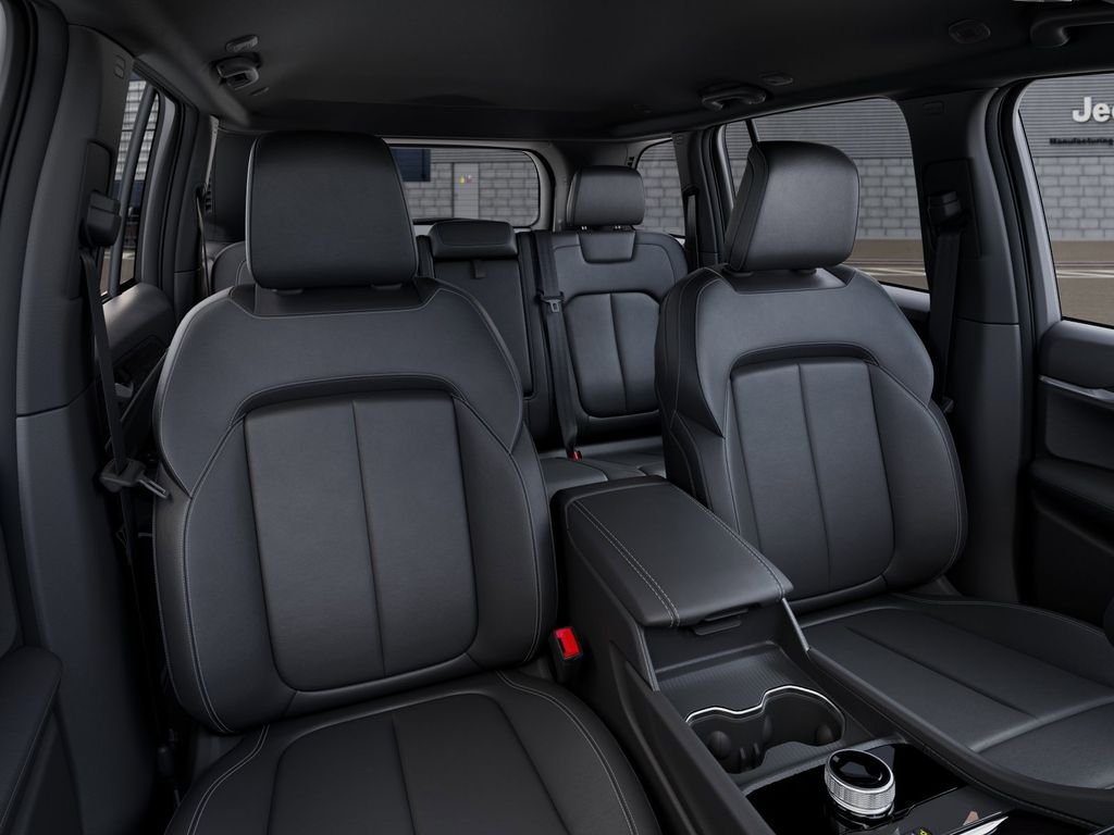 New 2026 Bright White Clear-Coat Exterior Paint Jeep Limited image 16