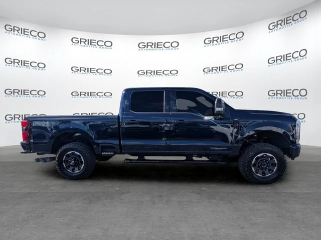 Used 2025 Antimatter Blue Metallic Ford Lariat image 34