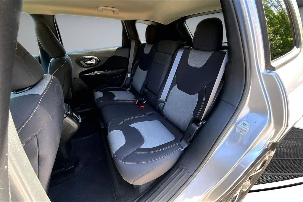 Certified Used 2017 Silver Jeep Sport image 22