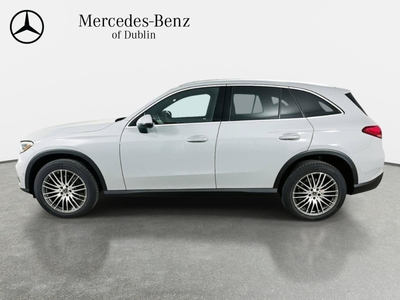 Used 2026 MANUFAKTUR Alpine Grey Mercedes-Benz GLC 300 image 4