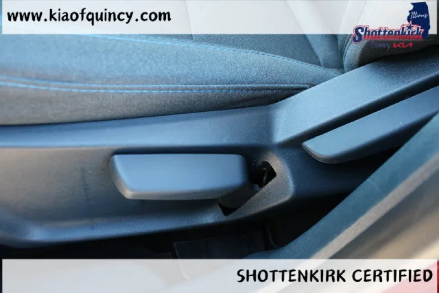Used 2025  Ford XLT image 13