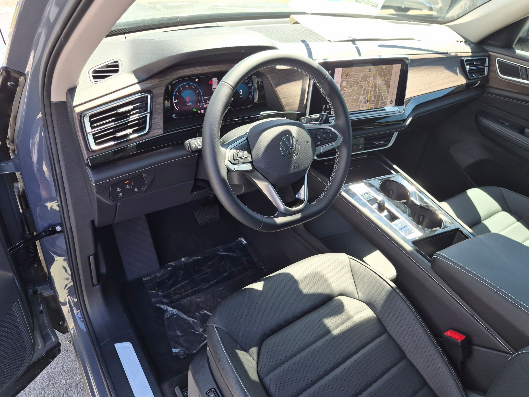 New 2026 Gray Volkswagen 2.0T SEL image 10