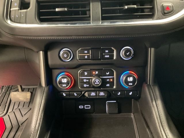 Used 2023 Black Chevrolet Z71 image 20