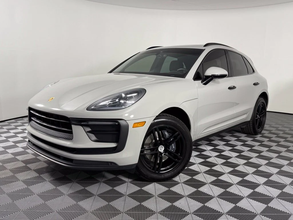 Certified Used 2022  Porsche  image 1