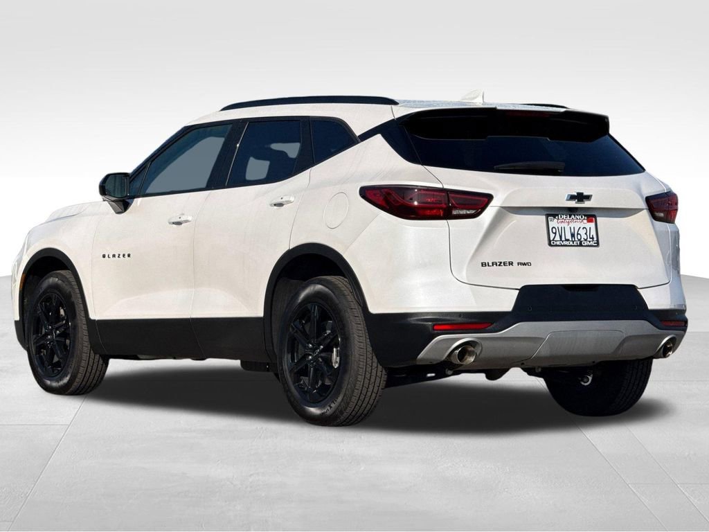 2025 Chevrolet Blazer 2LT - Photo 3
