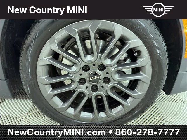 Certified Used 2026 Blue MINI Signature image 9