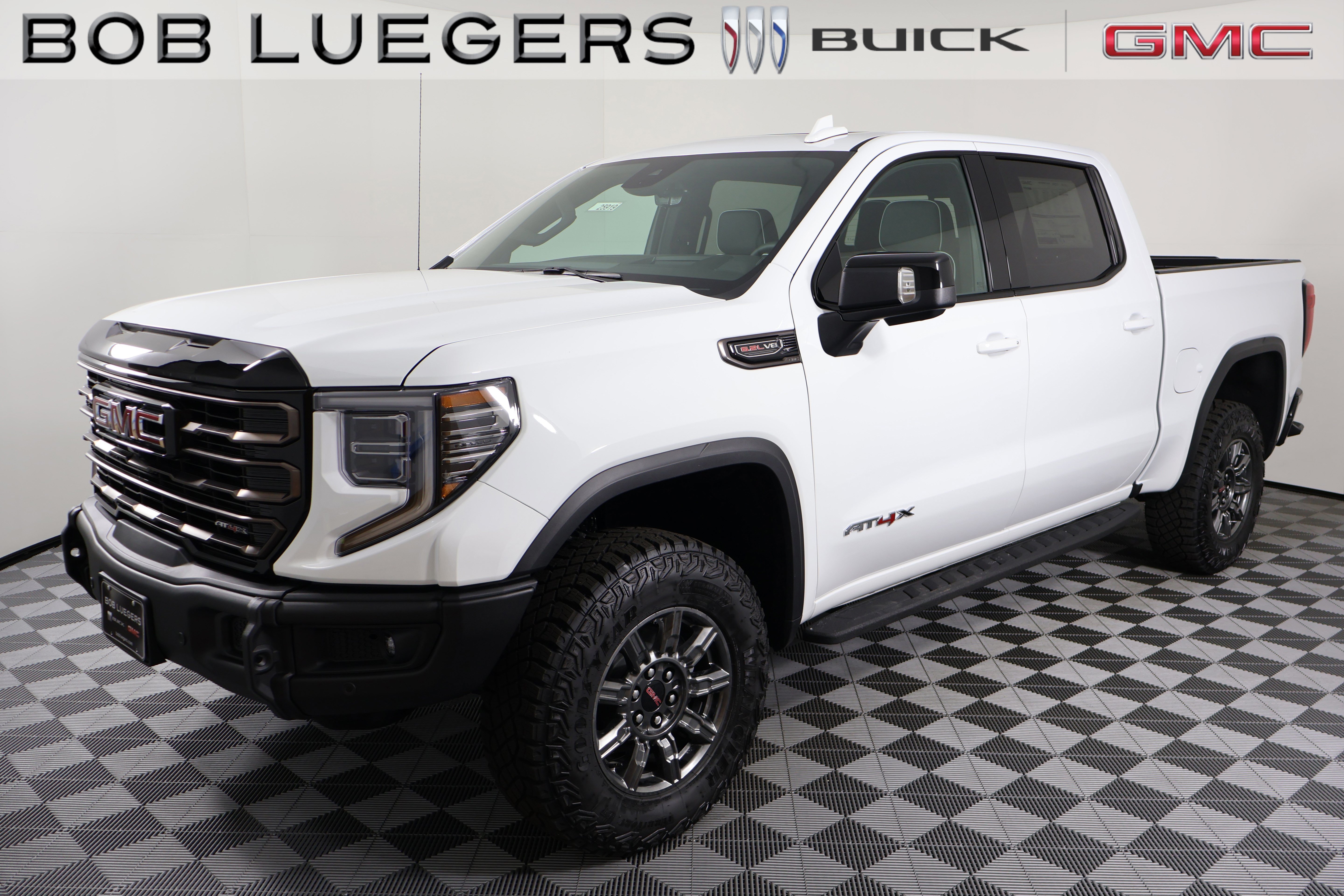 2026 GMC Sierra 1500 AT4X - Photo 5