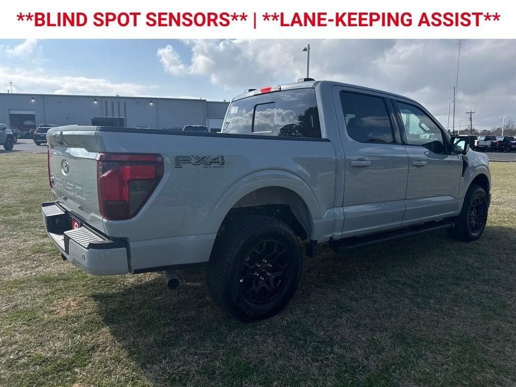 New 2026 White Ford XLT image 9