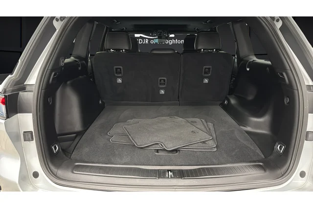 Used 2024 Silver Jeep Altitude X image 26
