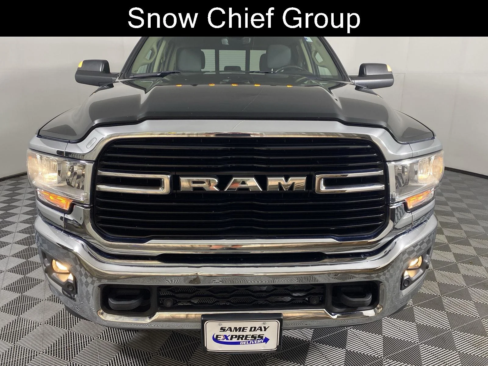 Used 2019 Diamond Black Crystal Pearlcoat Ram Big Horn image 8