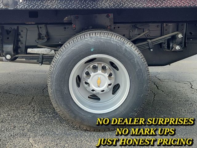 2025 Chevrolet Silverado 3500 HD Work Truck - Photo 28