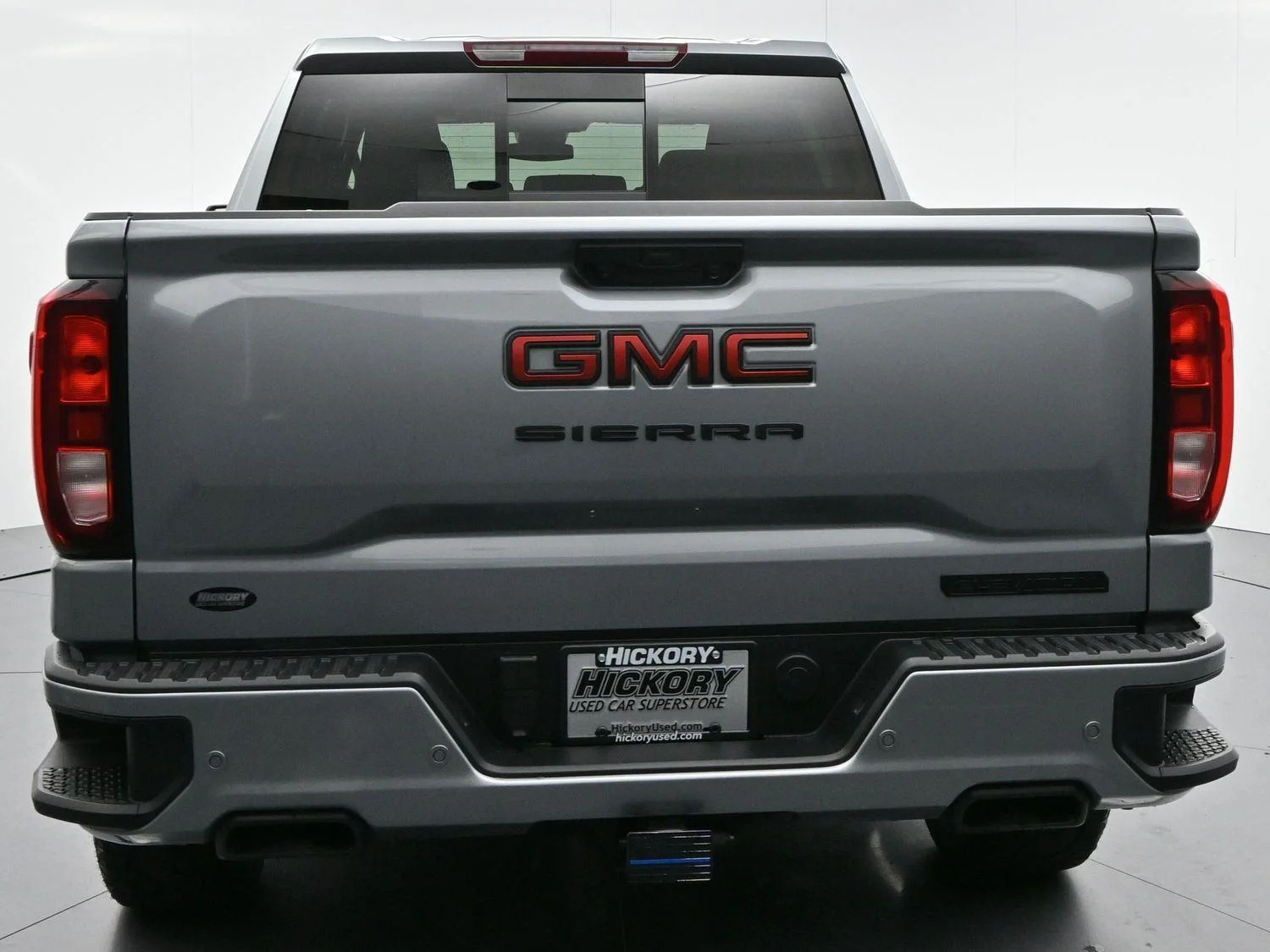Used 2026 Sterling Metallic GMC Elevation image 6