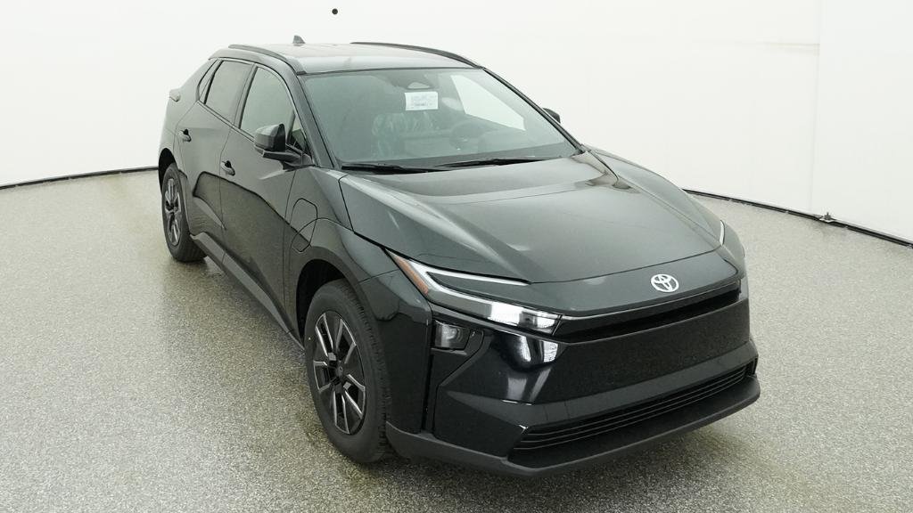 New 2026 Midnight Black Metallic Toyota XLE image 8