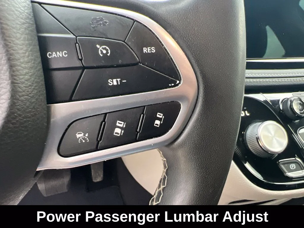 Certified Used 2022 White Chrysler Touring L image 37