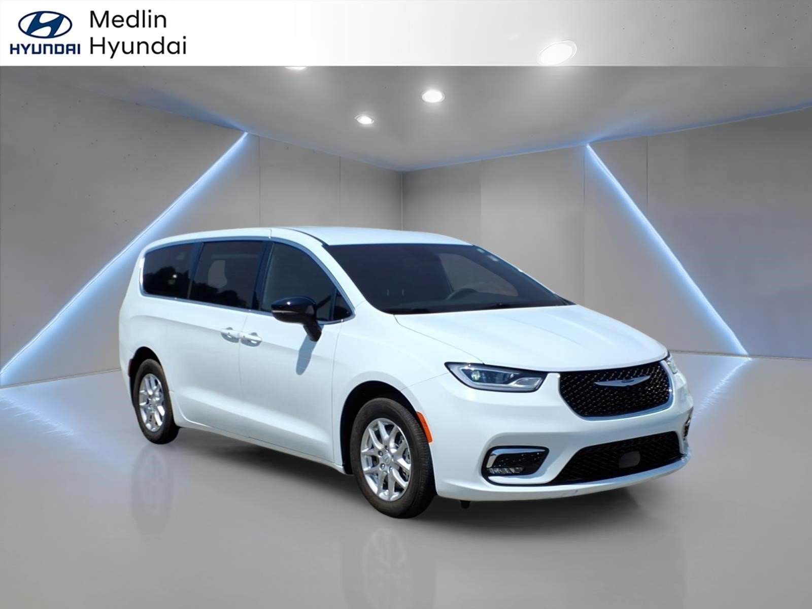 2026 Chrysler Pacifica