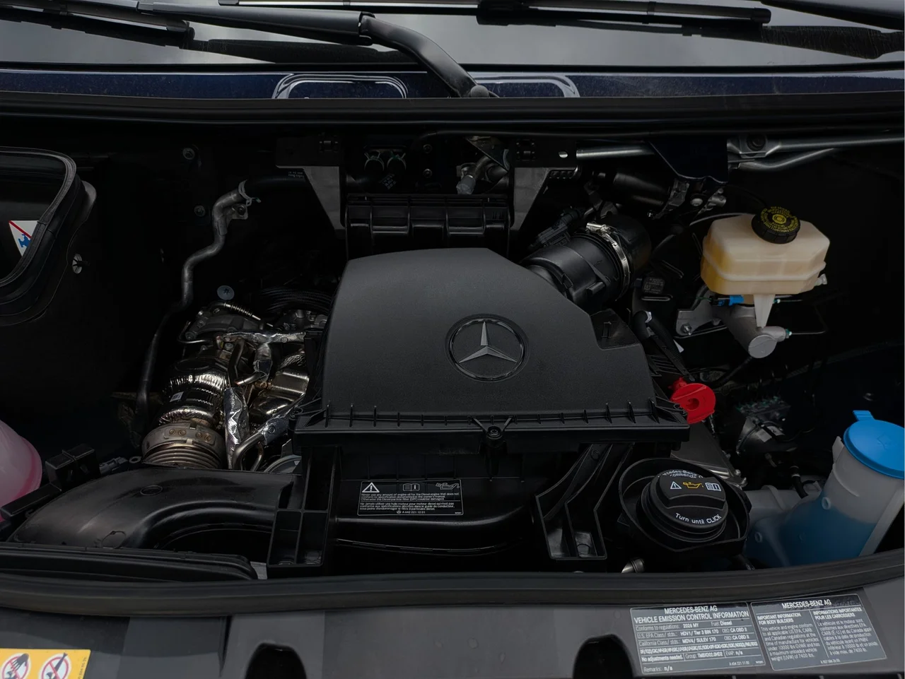 New 2026  Mercedes-Benz Cargo 170 WB High Roof image 9