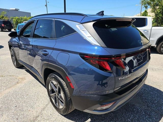 Used 2025 Blue Hyundai SEL image 5