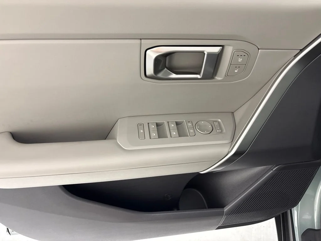 New 2027 Iceberg Green Kia EX image 21