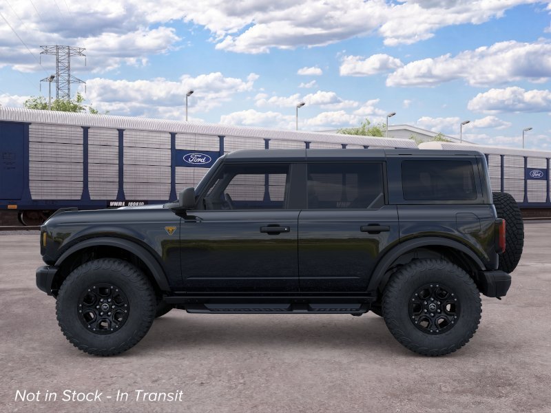 New 2026 Shadow Black Ford Badlands image 4