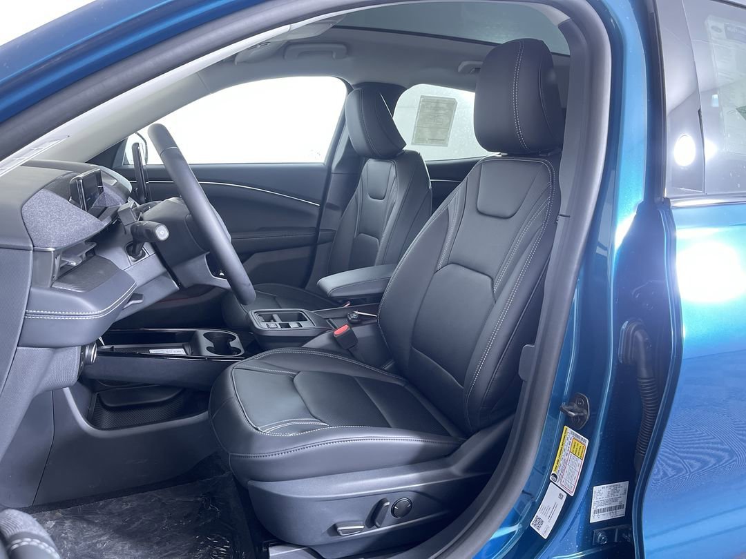 New 2026 Adriatic Blue Metallic Ford Premium image 15