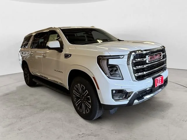 New 2026 Summit White GMC Elevation image 8