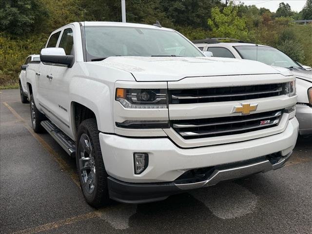 Used 2017 Iridescent Pearl Tricoat Chevrolet LTZ image 3