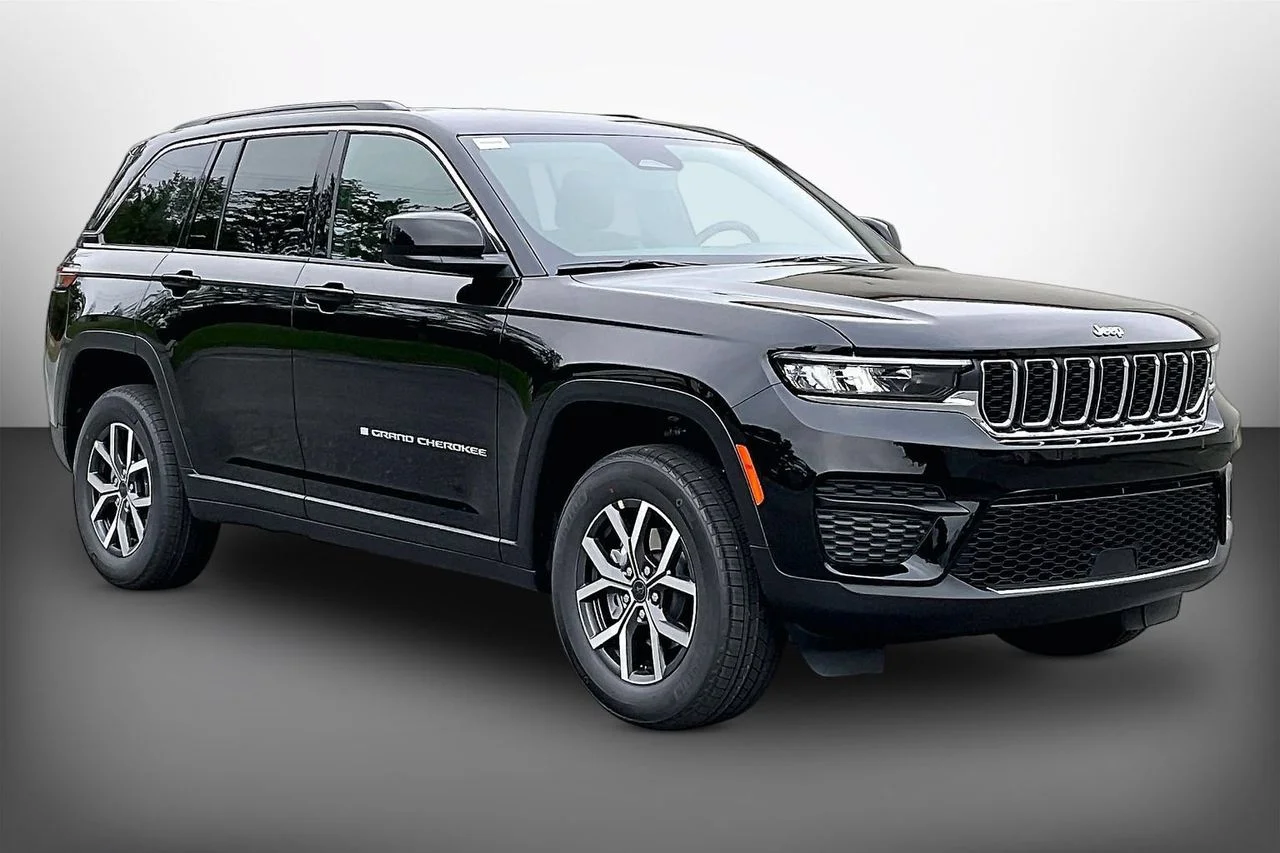 New 2027 High Gloss Black Jeep Laredo image 1