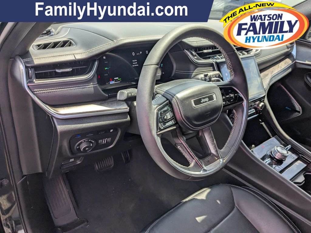 Used 2023 Black Jeep Overland 4xe image 10