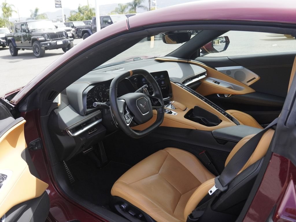 Used 2020 Red Chevrolet Stingray image 27